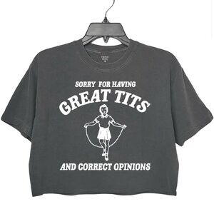 Graphic cropped T-Shirt with White Print Medium